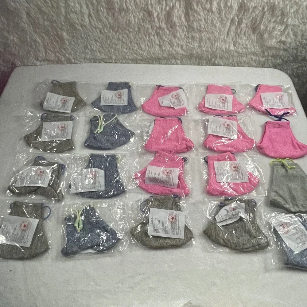 Lot of 20 Lele Sadoughi Reusable Face Masks Adjustable Jersey Knit Pink Blue GrY